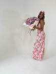 Sukienka maxi ala'satyna w różowe kwiaty pudrowa Kasandra 25 - photo #1