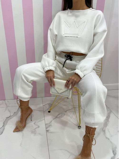 Kremowy komplet dresowy bluza + spodnie z naszywką korony Werisa 130 - photo #34