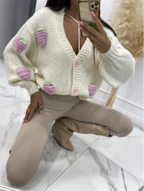 Sweter z różową poziomką 3D kremowy Lessa 31 - photo #5