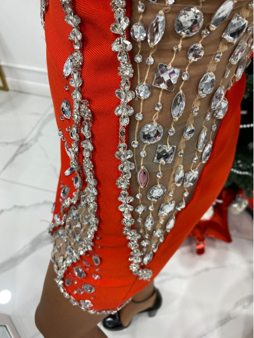 Sukienka maxi zdobiona kryształkami z rozporkiem czerwona Nevela 09 - photo #6