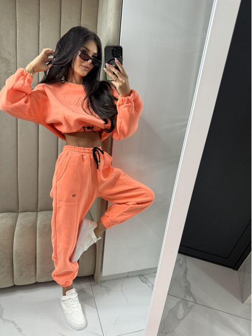 Neonowy pomarańczowy komplet dresowy bluza + spodnie z naszywką korony Werisa 130 - photo #28