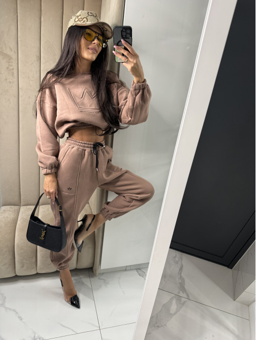 Mleczna czekolada komplet dresowy bluza + spodnie z naszywką korony Werisa 130