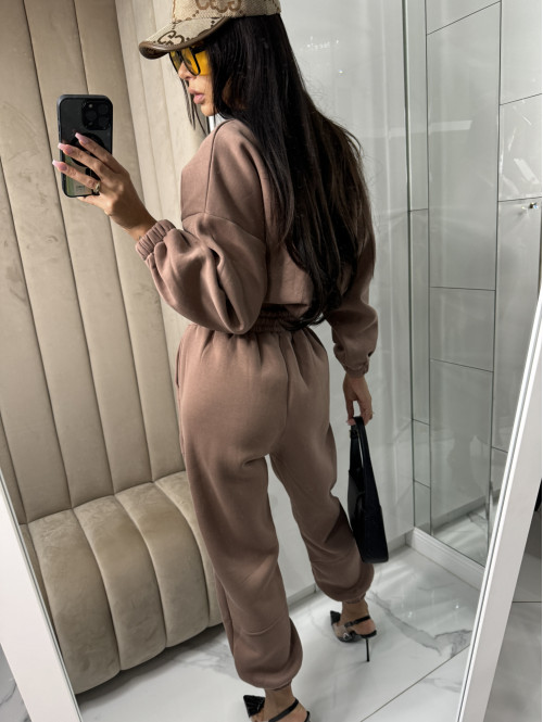 Mleczna czekolada komplet dresowy bluza + spodnie z naszywką korony Werisa 130 - photo #48