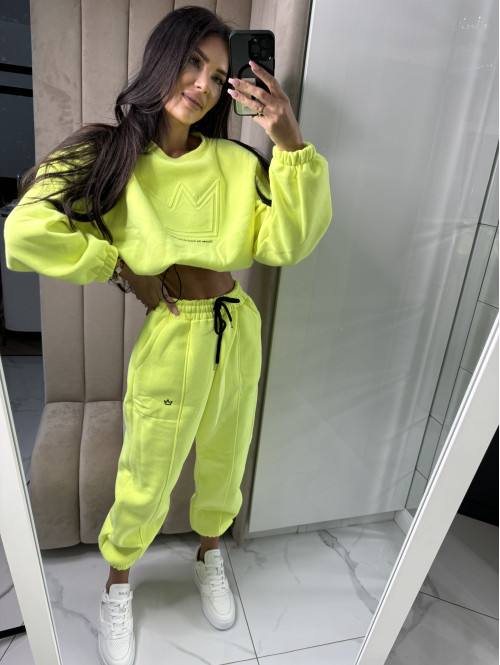 Neonowy żółty komplet dresowy bluza + spodnie z naszywką korony Werisa 128 - photo #29