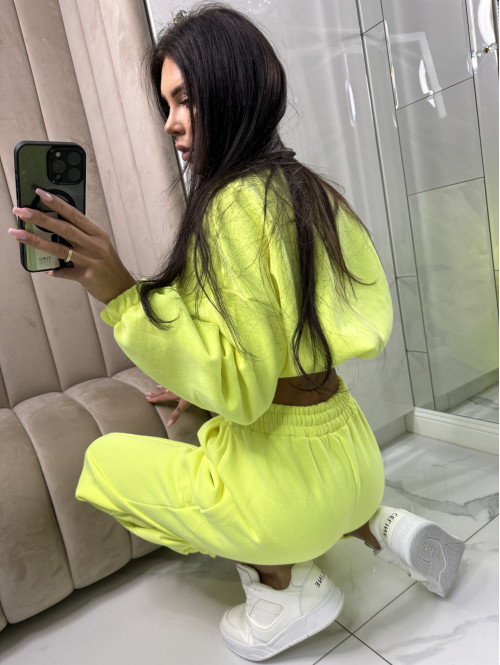 Neonowy żółty komplet dresowy bluza + spodnie z naszywką korony Werisa 128 - photo #35