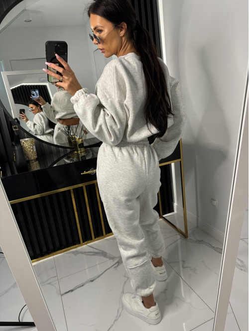 Szary melanż komplet dresowy bluza + spodnie z naszywką korony Werisa 130 - photo #36