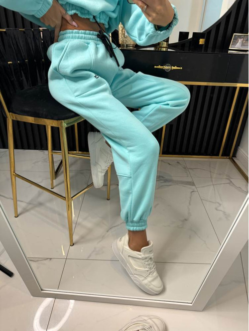 Błękitny komplet dresowy bluza + spodnie z naszywką korony Werisa 130 - photo #53