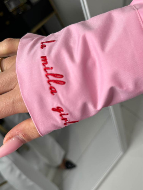 Koszula zdobiona haftem buziaczka na kołnierzyku Besos różowa 25 - photo #2