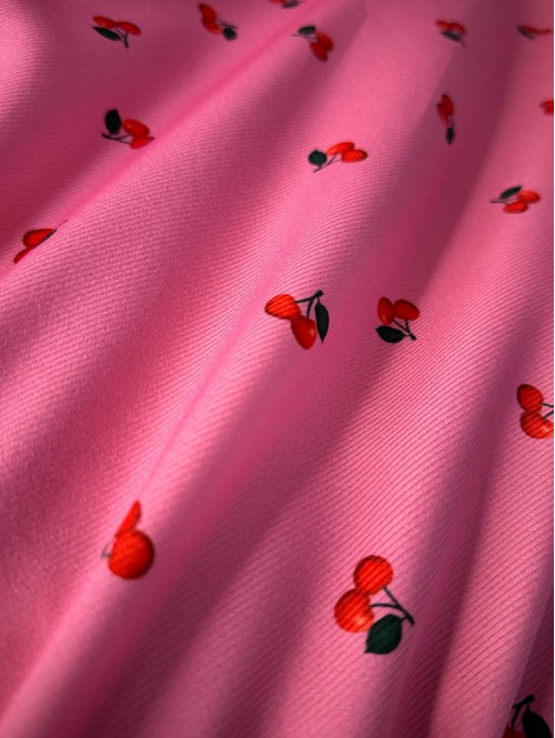 Spódnica midi z rozporkiem w wisienki Elsa różowa 172 - photo #5