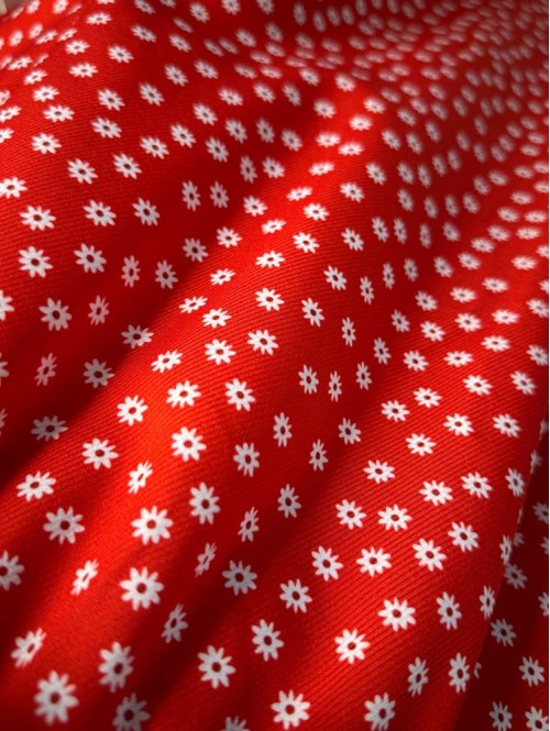 Spódnica midi z rozporkiem w stokrotki Elsa czerwona 172 - photo #4