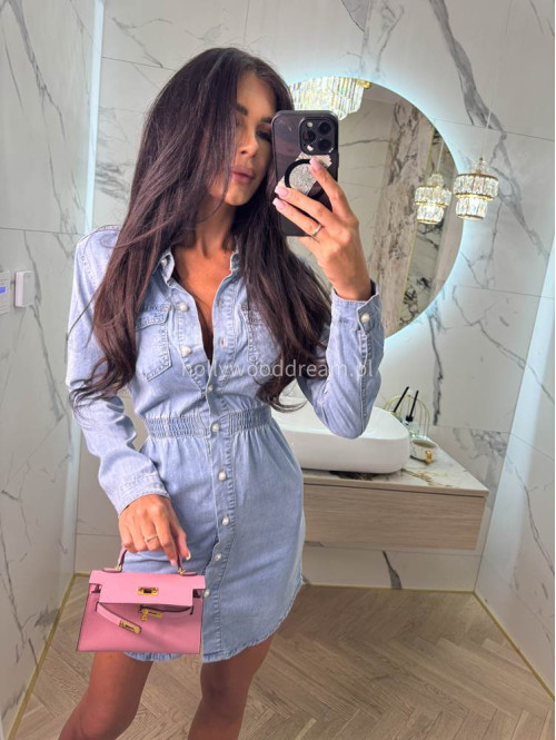 Sukienka mini jeansowa zapinana na perłowe guziki OKTAVIA jasny jeans 26 - photo #11