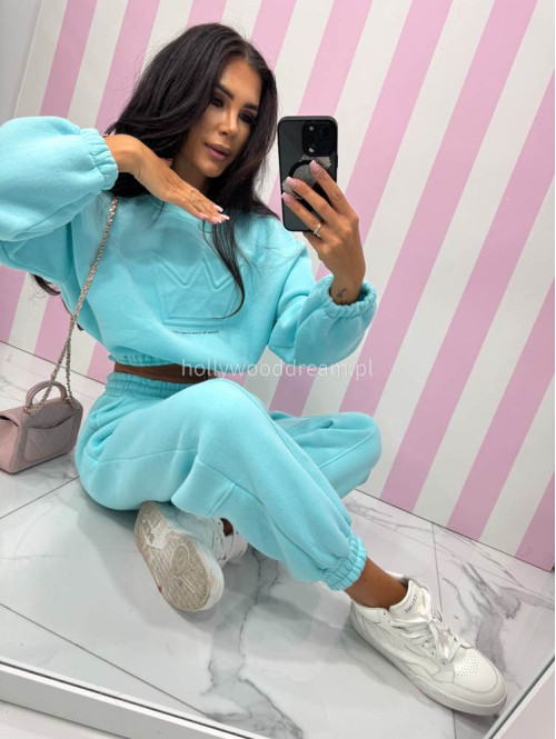 Błękitny komplet dresowy bluza + spodnie z naszywką korony Werisa 130 - photo #37