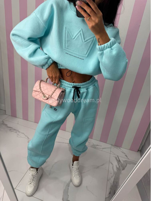 Błękitny komplet dresowy bluza + spodnie z naszywką korony Werisa 130 - photo #41