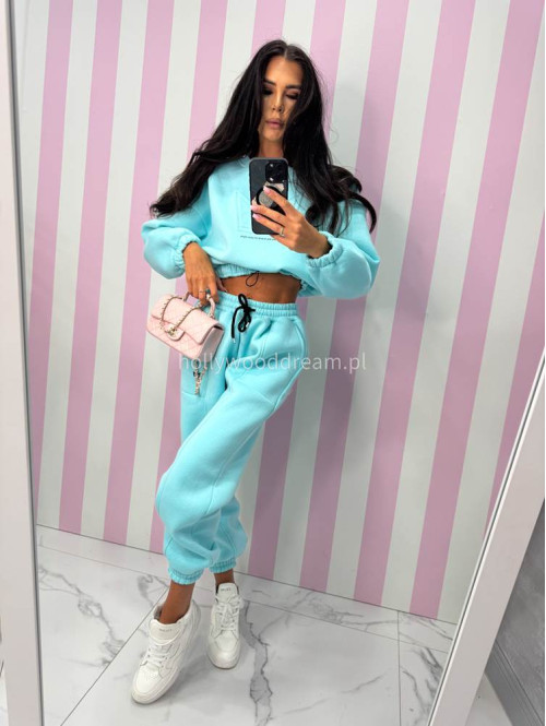 Błękitny komplet dresowy bluza + spodnie z naszywką korony Werisa 130 - photo #42