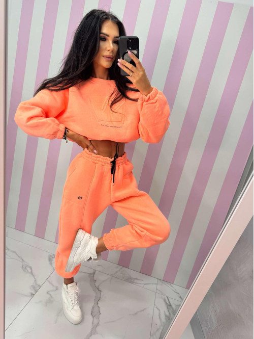 Neonowy pomarańczowy komplet dresowy bluza + spodnie z naszywką korony Werisa 130 - photo #14