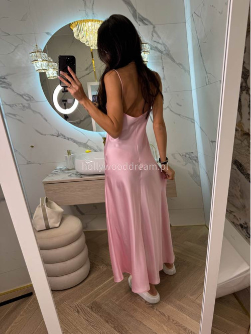 Sukienka maxi satynowa DAGMARA jasny róż 36 - photo #10