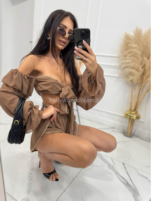 Komplet letni z dodatkiem koronki top wiązany + spodenki z wiskozą CLAUDIE karmelowy 169 - photo #3