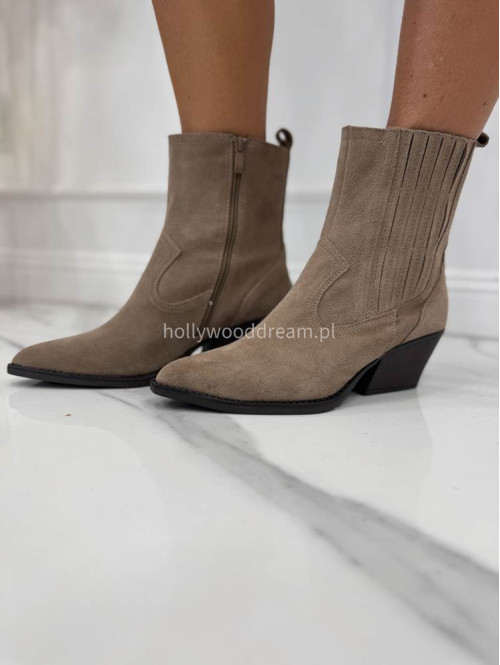 Buty kowbojki krótkie w szpic zamszowe beżowe TYMON - photo #5