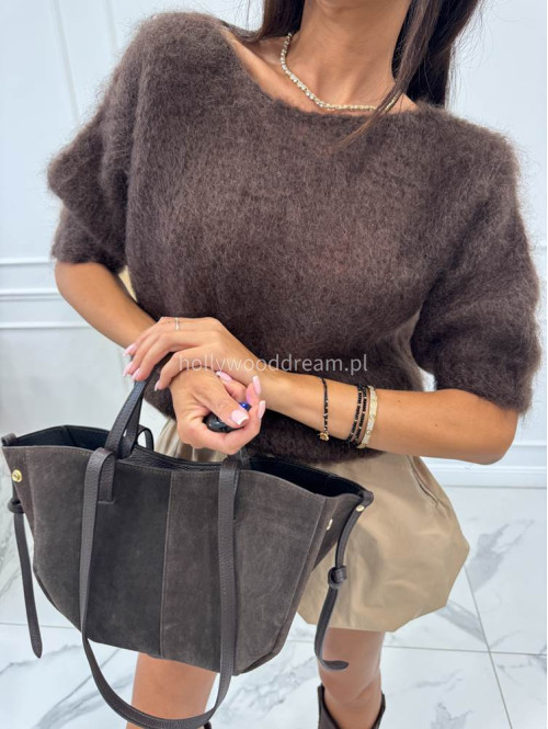 Sweter moherowy z krótkim rękawem i wycięciem na plecach czekoladowy PATI - photo #15