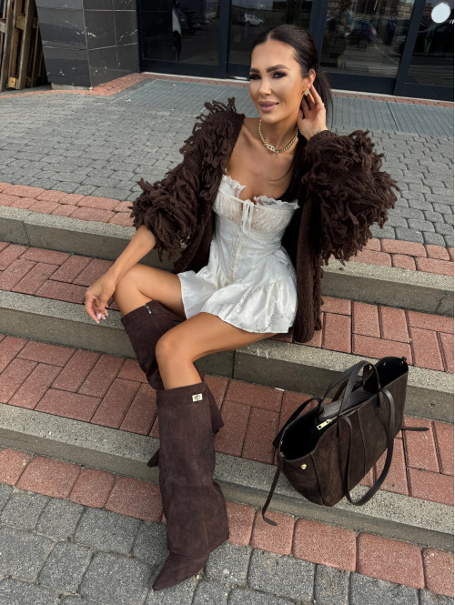 PRE ORDER Sukienko-kombinezon z guzikami i falbaną kremowy PRINCESS - photo #49