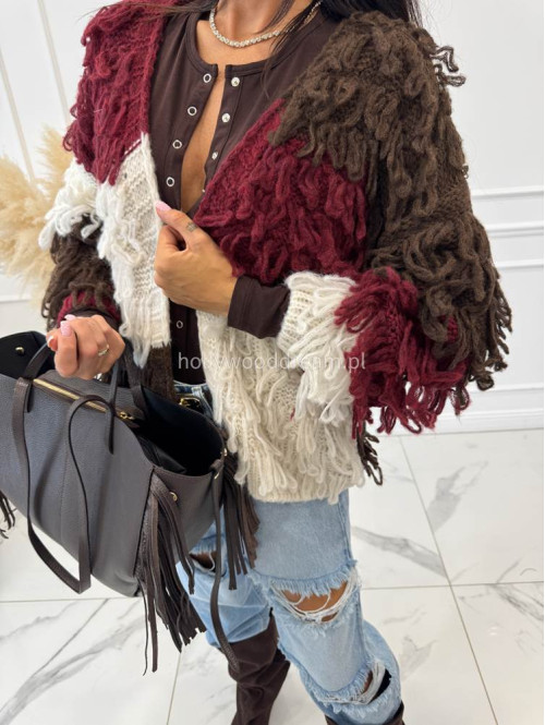 Sweter z ozdobnymi frędzlami bordowo-kremowo-czekoladowy KEWIN - photo #1