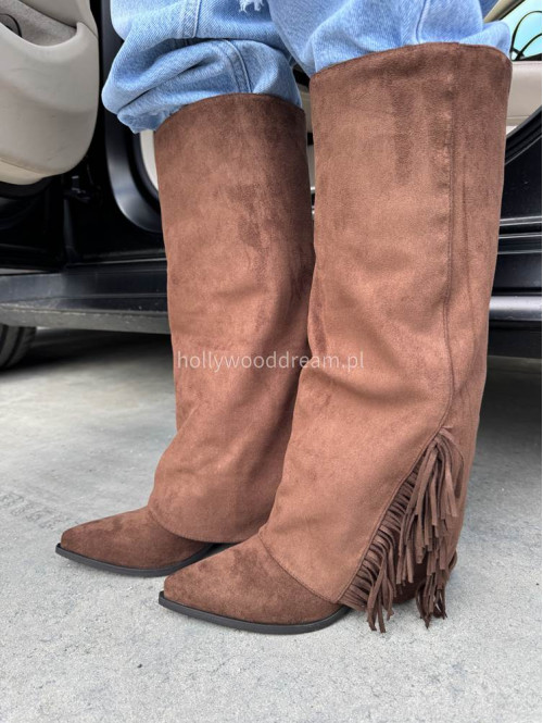 Buty kowbojki wysokie zamszowe z frędzlami brązowe HANK - photo #34