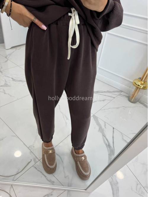 Czekoladowy komplet dresowy bluza+spodnie z wiskozą TOMAS 52 - photo #25