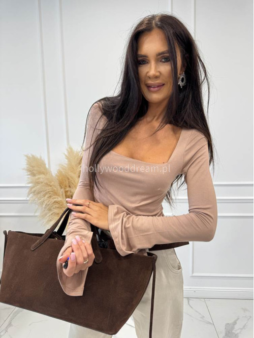 Bluzka na długi rękaw z dekoltem karo 100% wiskoza beżowa EMMA 131 - photo #14