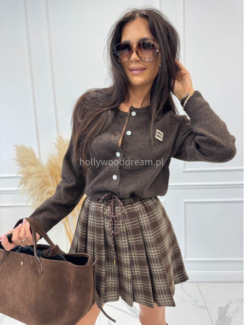 Sweter zapinany na drobne guziki czekoladowy CHARLIE - photo #9