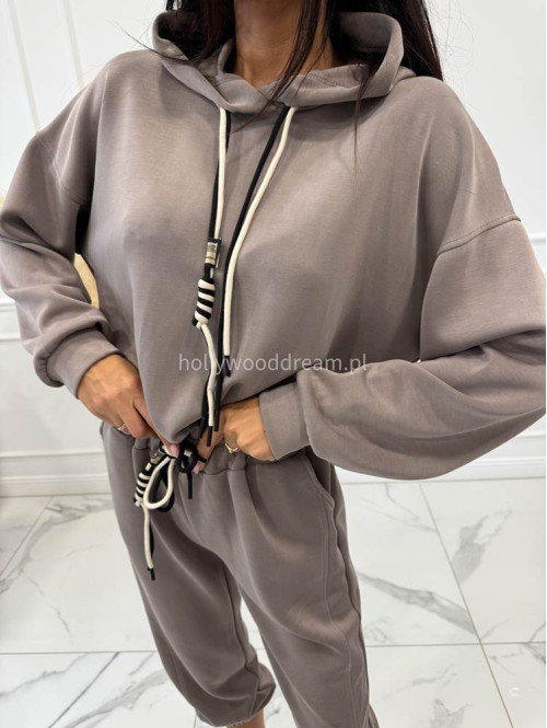 Komplet bluza z kapturem + spodnie dresowe fango COZY 190,52 - photo #1