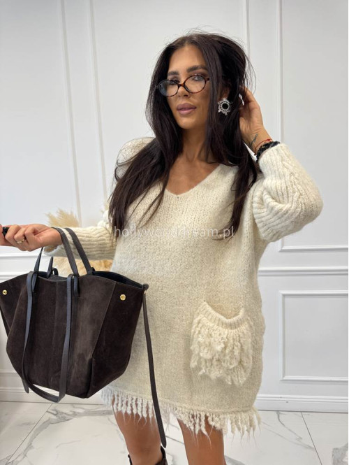 Sweter oversize z kieszeniami i frędzlami kremowy EDA 17 - photo #12