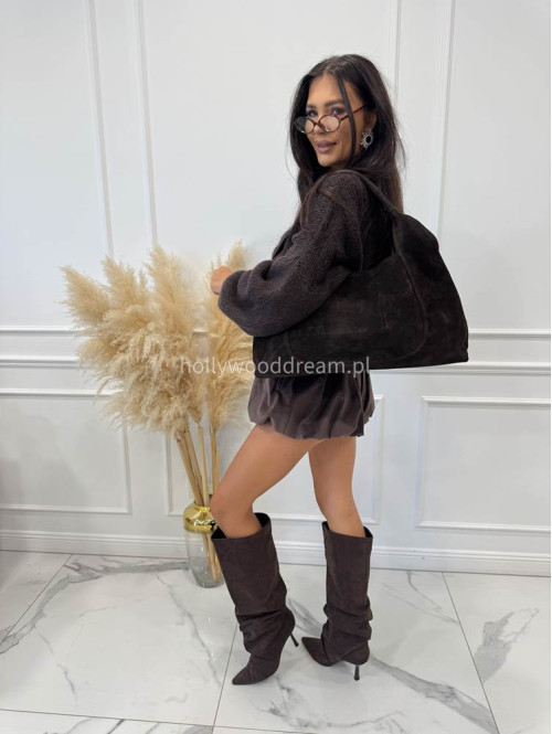 Sweter dziergany z opuszczonymi ramionami czekoladowy Vivien 94 - photo #10