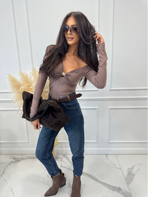 Spodnie jeans z naszywką na tylnej kieszeni ciemno niebieskie DENIM 192 - photo #3
