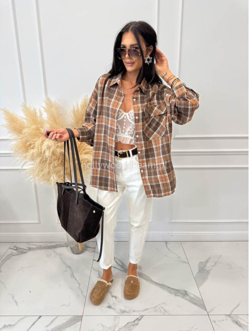 Spodnie jeans z naszywką na tylnej kieszeni białe DENIM 192 - photo #27