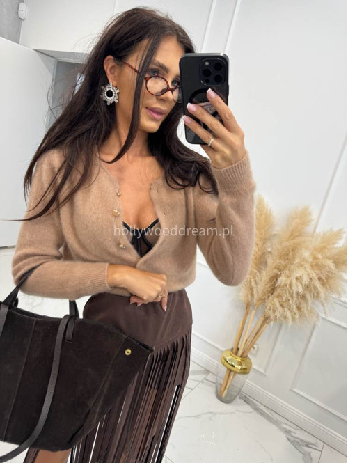 Sweter moherowy z okrągłym dekoltem zapinany na złote guziki karmel TYMEK 06 - photo #5