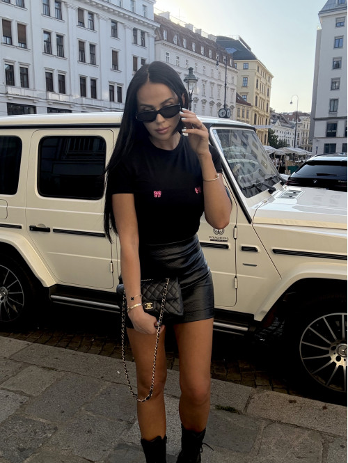 Koszulka na krótki rękaw z kokardkami czarna LOLA 25 - photo #6