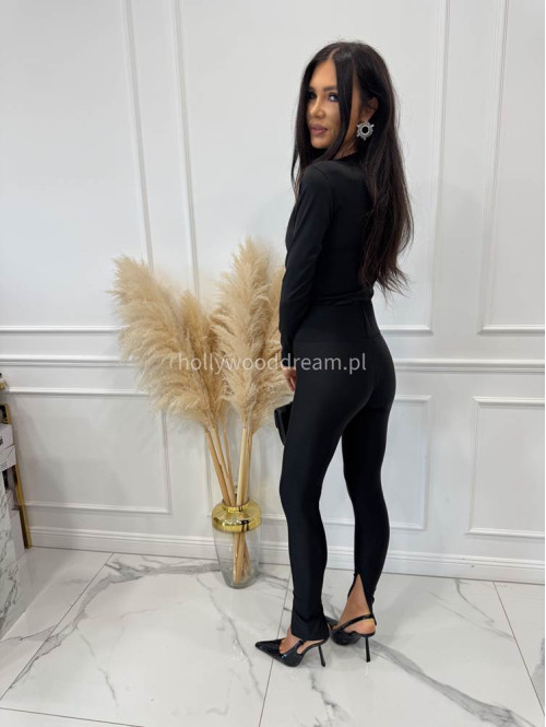 Body z pozłacaną ozdobą i głębokim dekoltem czarne IRMINA 19 - photo #11