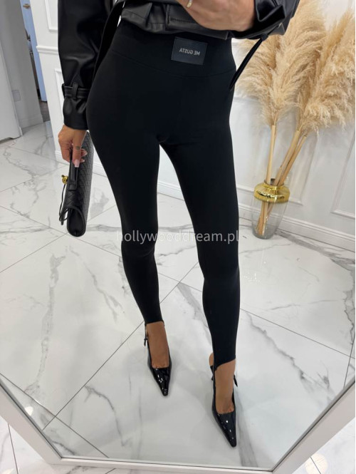 Legginsy z zapiętką i wysoką gumą czarne ME GUSTA 131