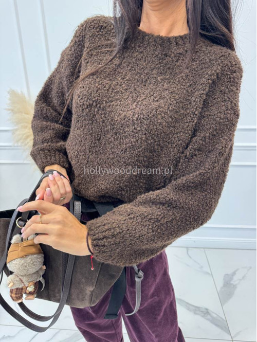 Czekoladowy sweter bukla z okrągłym dekoltem WERA 194 - photo #2