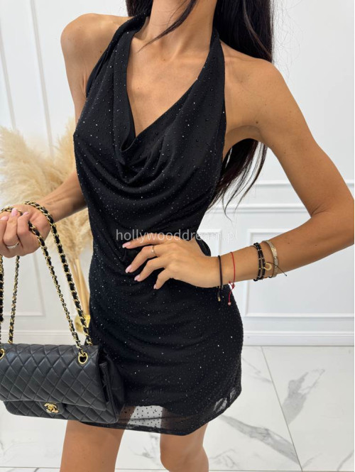 Czarna sukienka mini z cekinami i dekoltem halter ŁUCJA 09