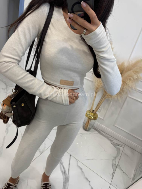 Kremowy komplet z wiskozy top+legginsy MICHALINA 155 - photo #6