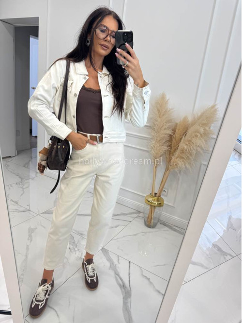 Kremowe spodnie jeans z paskiem Fobis 24 - photo #28