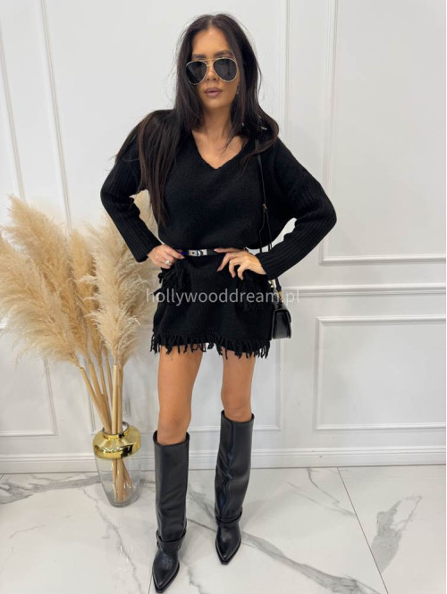 Czarny sweter oversize z kieszeniami i frędzlami EDA 17 - photo #2
