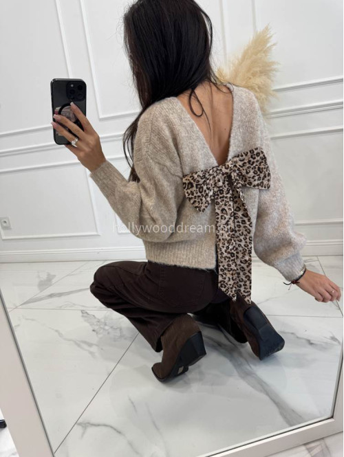 Beżowy sweter z kokardą na plecach Lamer 94 - photo #6