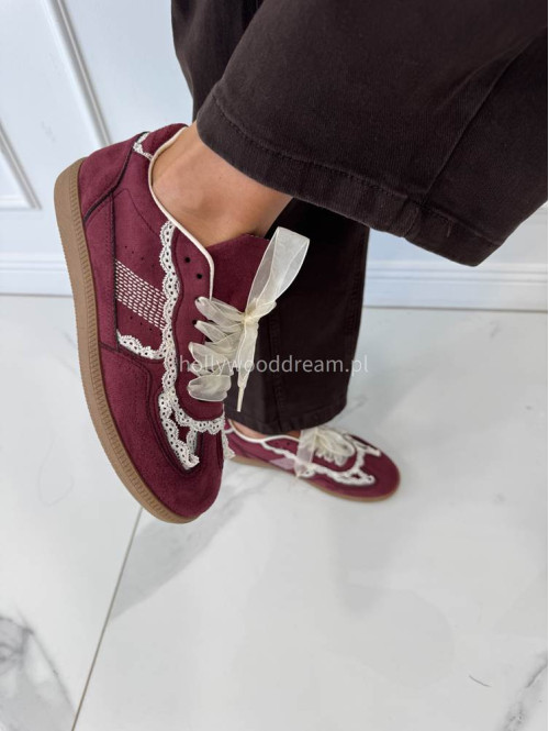 Bordowe buty zamszowe z obszyciem koronki JUDDY - photo #6