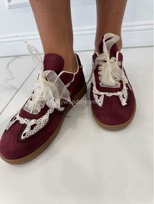 Bordowe buty zamszowe z obszyciem koronki JUDDY - photo #8