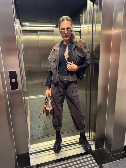 Kurtka sztruksowa bawełniana na guziki gorzka czekolada MARLENA 52 - photo #31