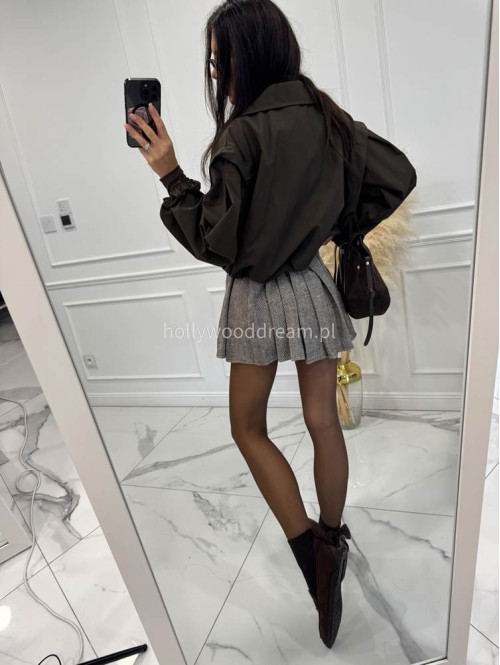 Brązowa kurtka krótka z bufiastymi rękawami zapinana na guziki RELA 19 Brązowa kurtka krótka z bufiastymi rękawami zapinana na guziki RELA 19 - photo #5