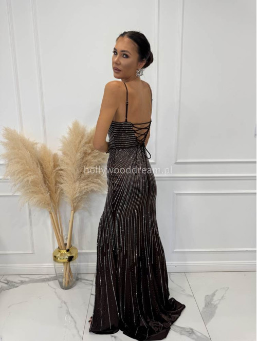 Czekoladowa sukienka maxi na ramiączkach z cyrkoniami i wiązanymi plecami LUXURY 01 - photo #9