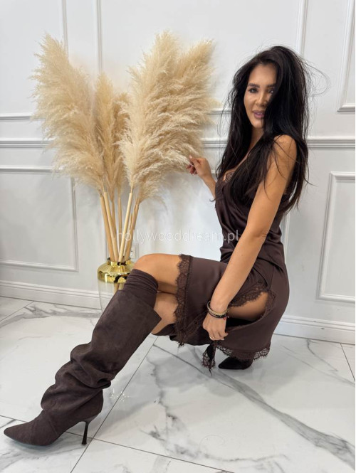 Brązowa sukienka satynowa z jednym dłuższym bokiem i koronkową lamówką ANGELA 06 - photo #3